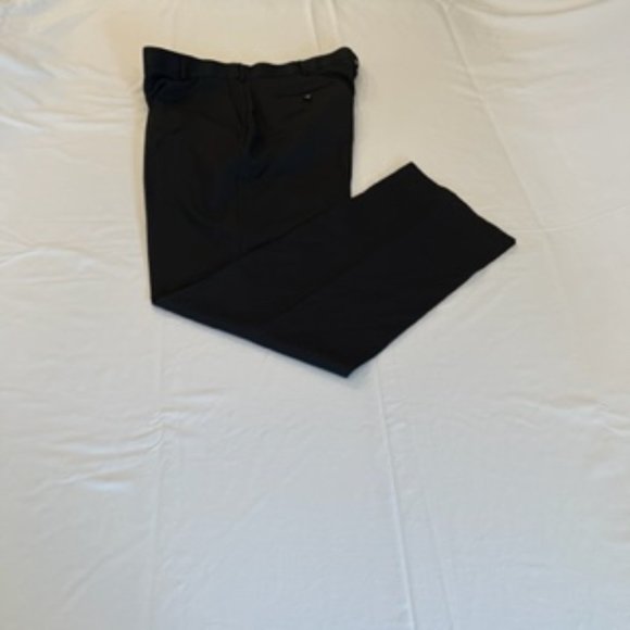 DOCKERS Men's Classic Fit Black Size 38/34 - Picture 1 of 12
